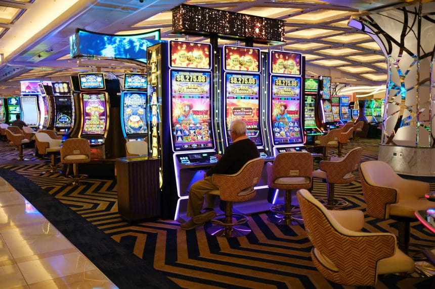 What Keeps Starburst at the Top of Online Slot Rankings?