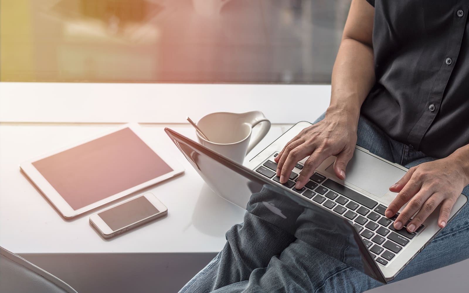 Virtual Classroom LMS: Comparing Top Platforms for Live Learning 2 Virtual Classroom LMS: Comparing Top Platforms for Live Learning