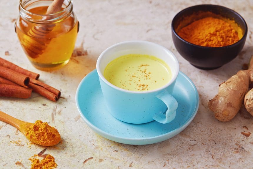 Honey and Cinnamon: Modern Health Benefits