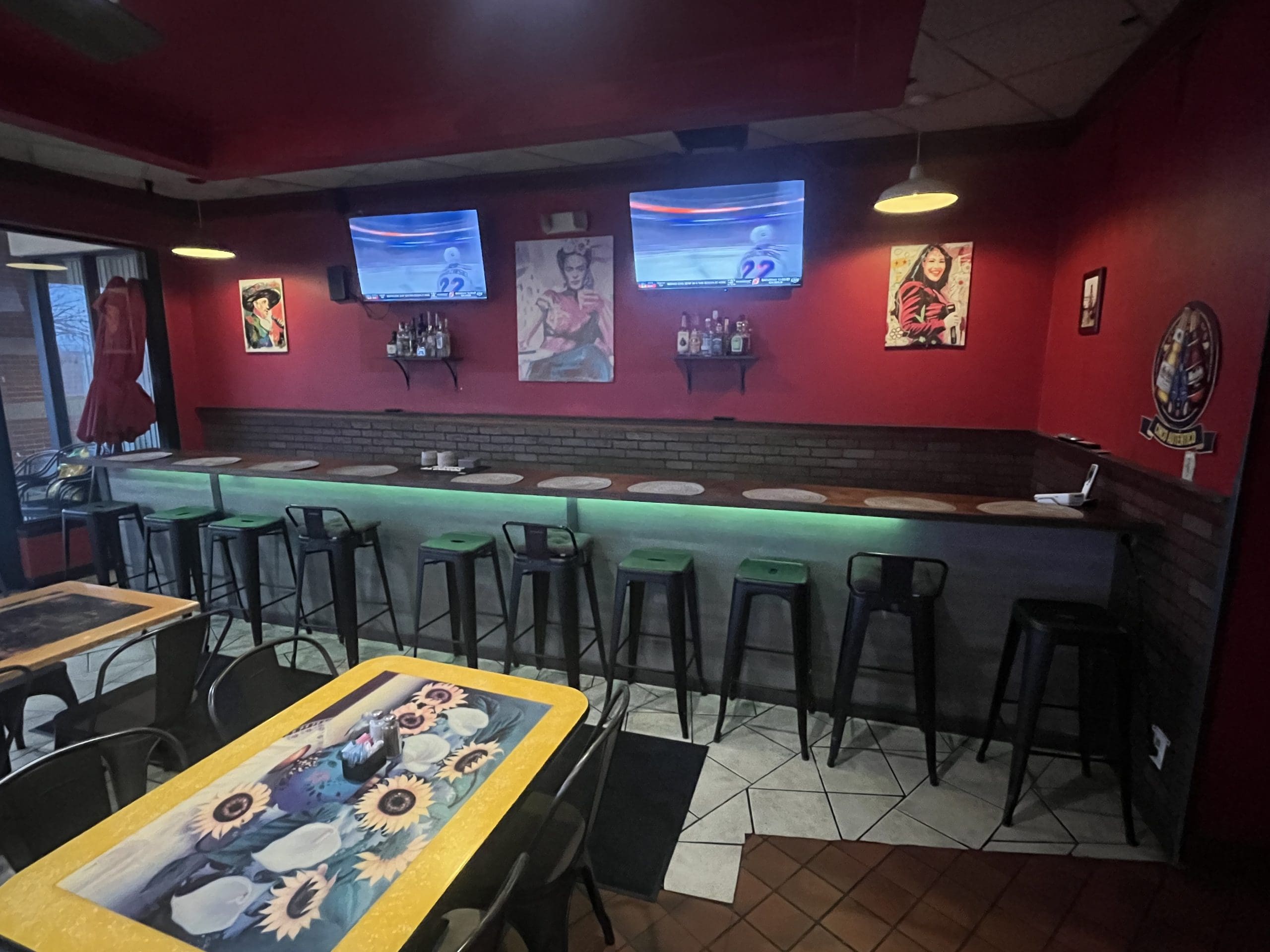 El Maguey on Olive Blvd in Chesterfield - New Bar 2 El Maguey on Olive Blvd in Chesterfield - New Bar