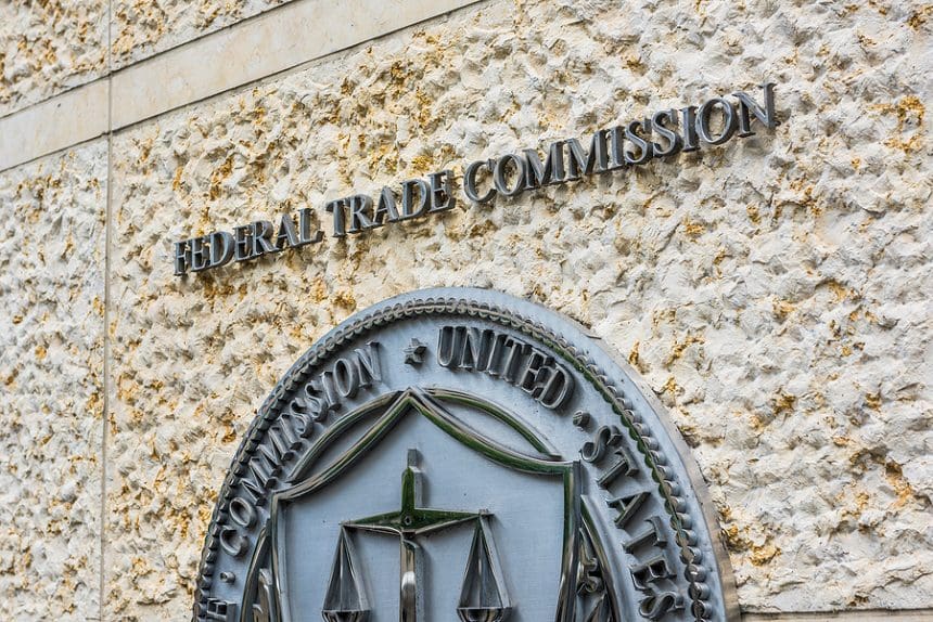 FTC Chairman Warns Apple CEO Over Apple News Curation Practices