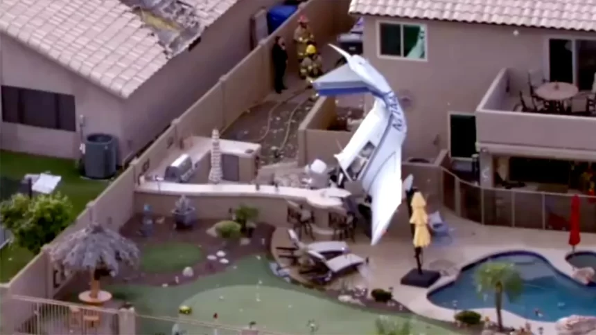 phoenix small plane crash