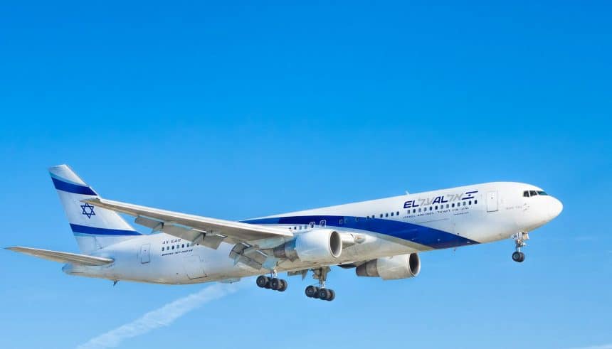 El Al Airlines fleet with Starlink